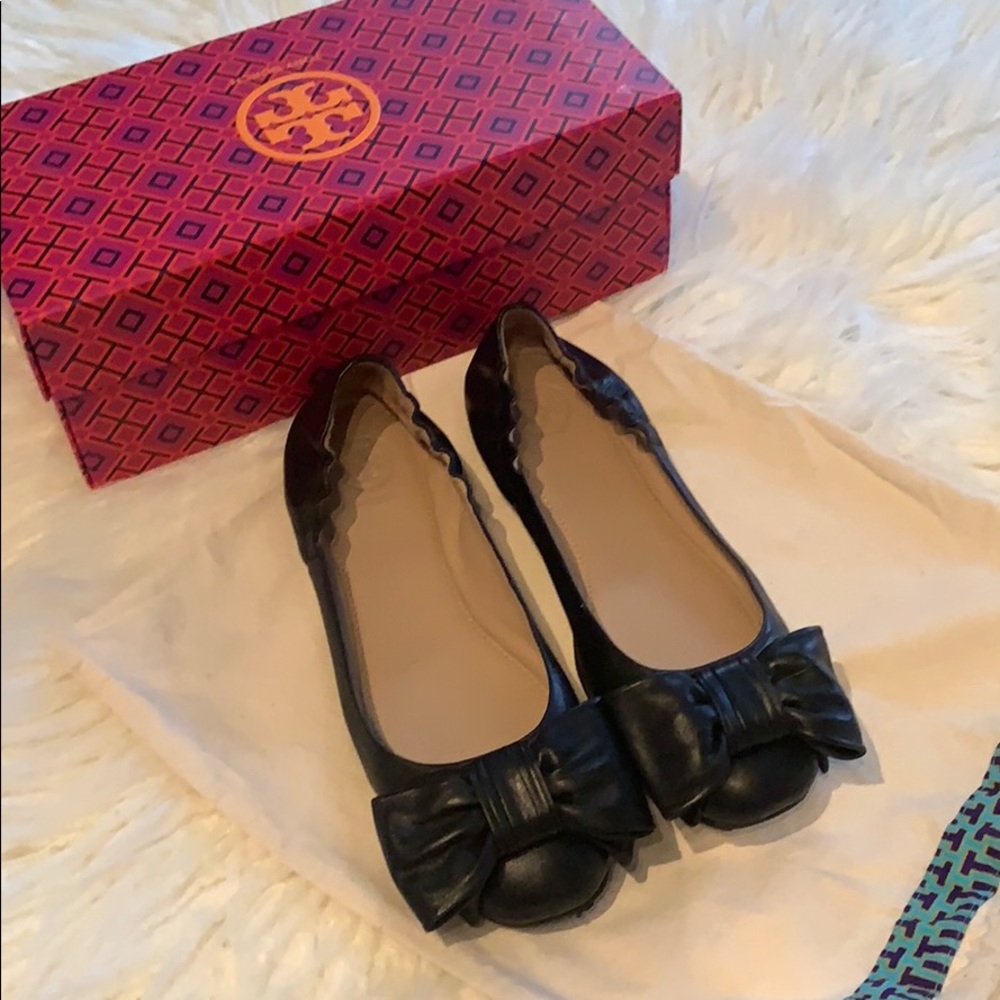 Tory Burch Black Flats with Bow